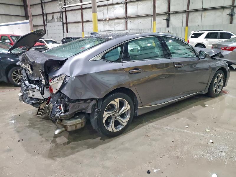 Фото 3 - HONDA ACCORD