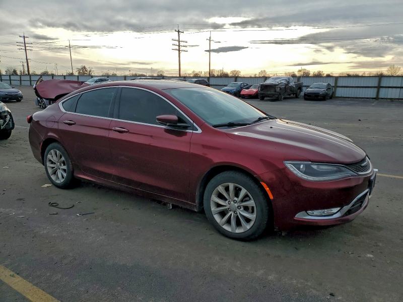 Фото 4 - CHRYSLER 200