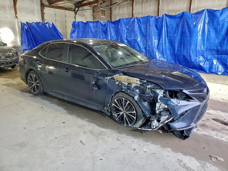 Фото 4 - TOYOTA CAMRY