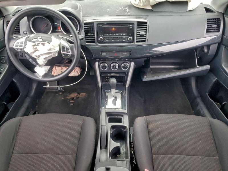 Фото 8 - MITSUBISHI LANCER