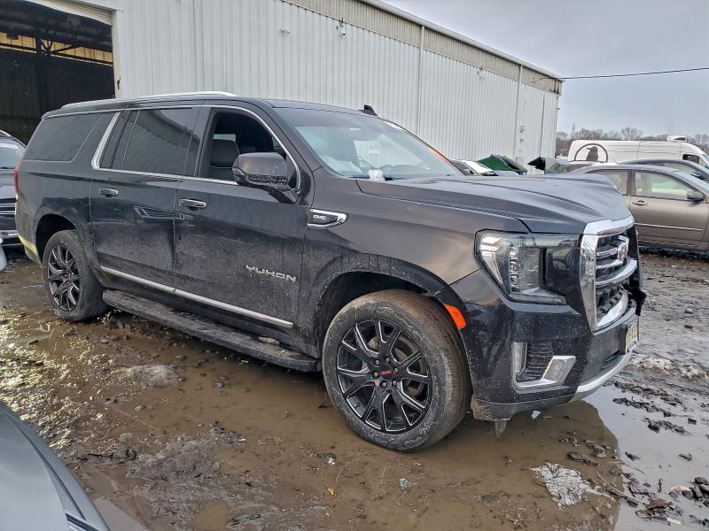 Фото 4 - GMC YUKON