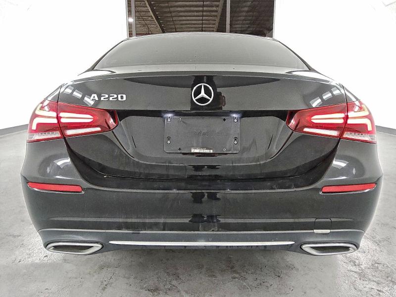 Фото 6 - MERCEDES-BENZ A-CLASS