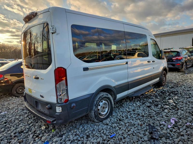 Фото 3 - FORD TRANSIT