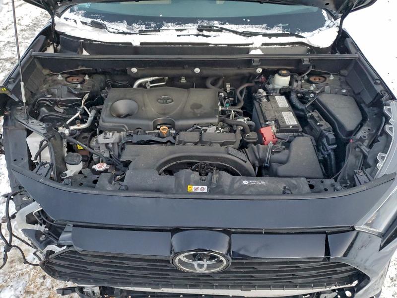 Фото 12 - TOYOTA RAV4