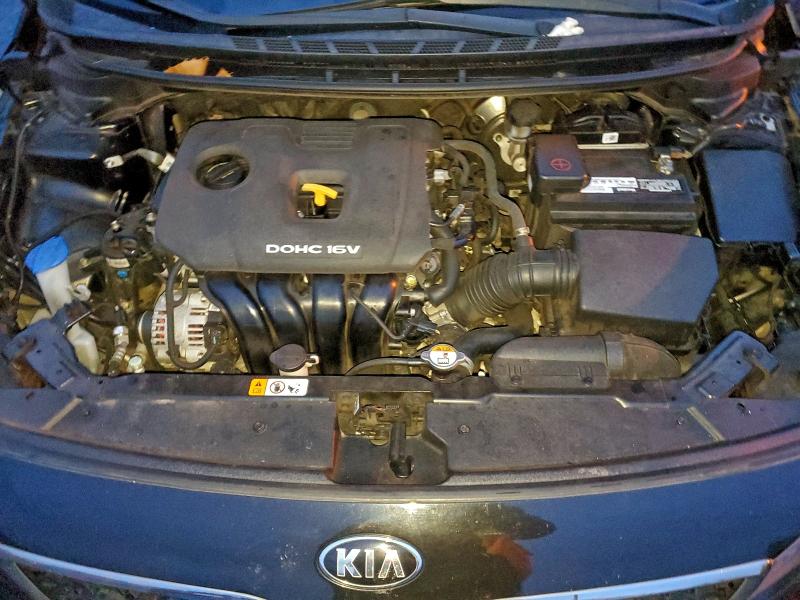 Фото 11 - KIA FORTE