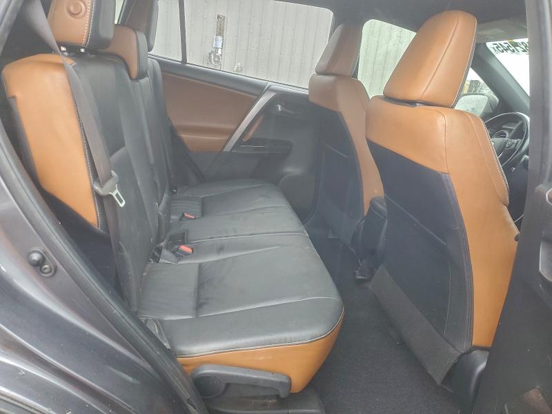 Фото 11 - TOYOTA RAV4