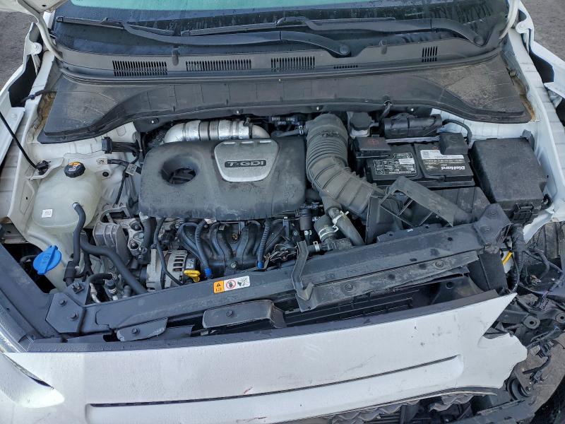 Фото 12 - HYUNDAI KONA