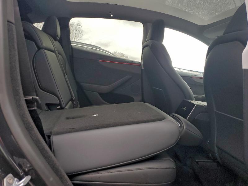 Фото 11 - TESLA MODEL Y