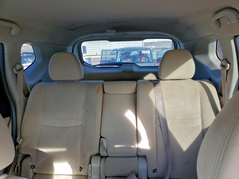 Фото 10 - NISSAN ROGUE