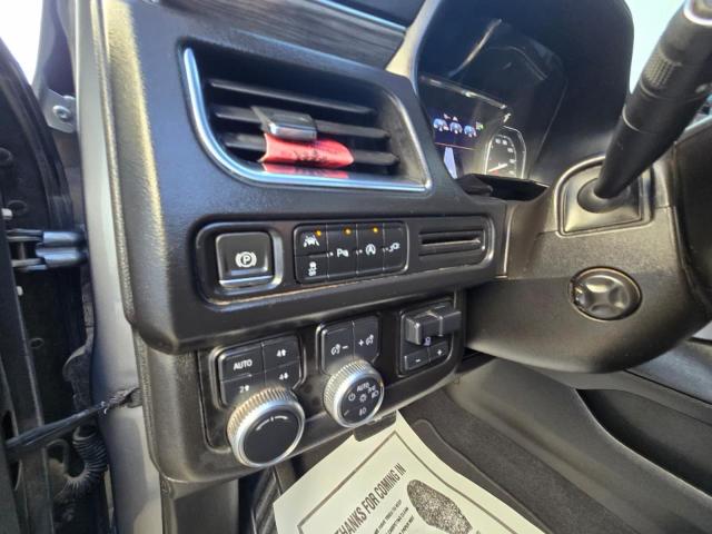 Фото 13 - GMC YUKON