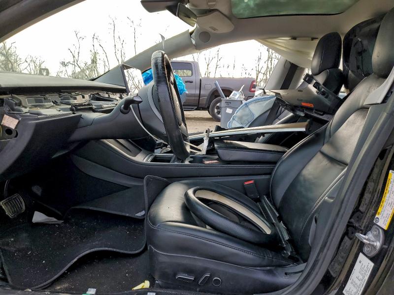 Фото 7 - TESLA MODEL 3