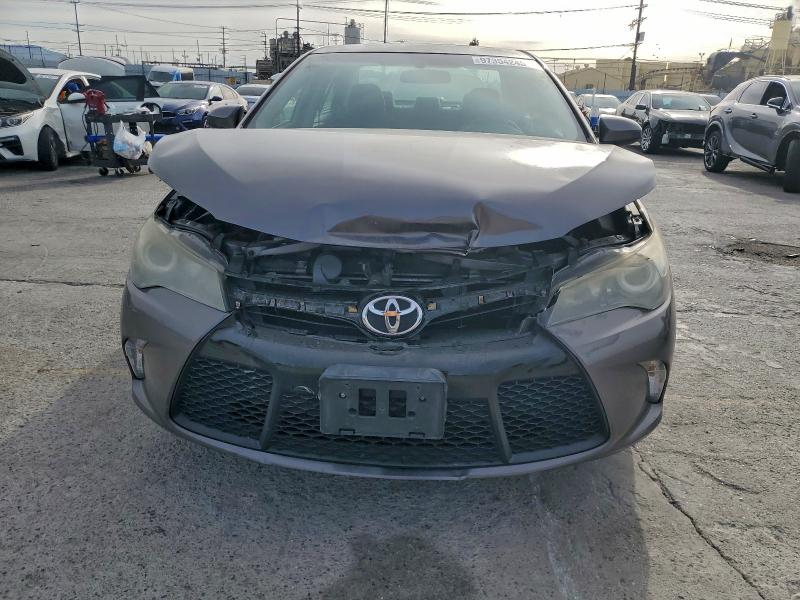 Фото 5 - TOYOTA CAMRY