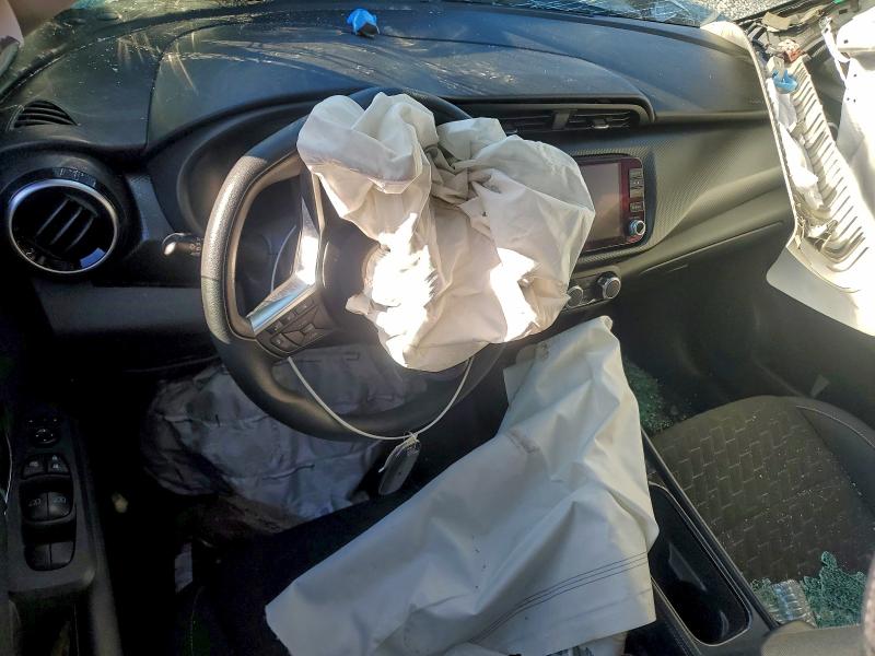 Фото 8 - NISSAN KICKS