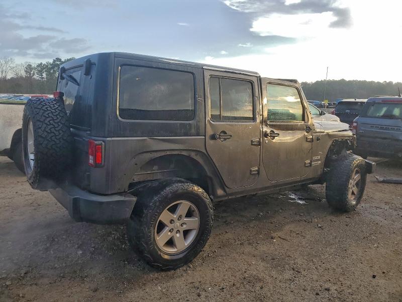 Фото 3 - JEEP WRANGLER