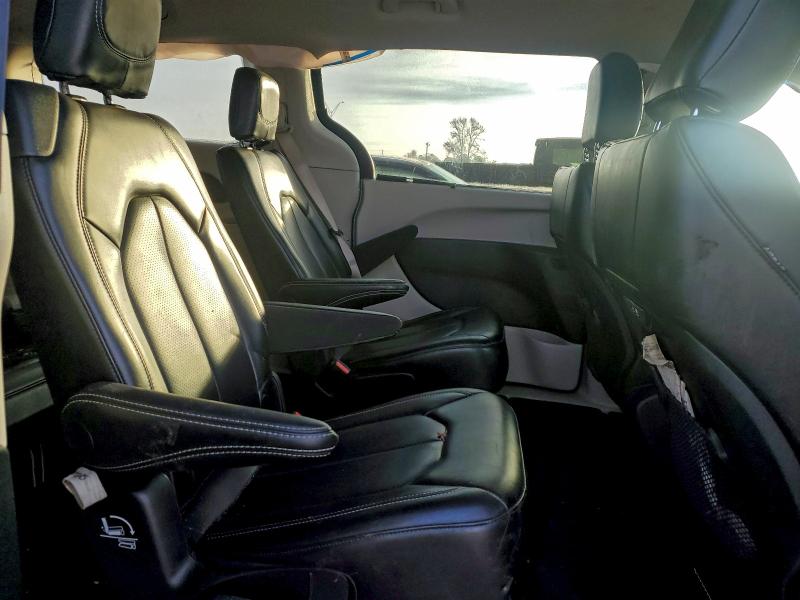 Фото 11 - CHRYSLER PACIFICA