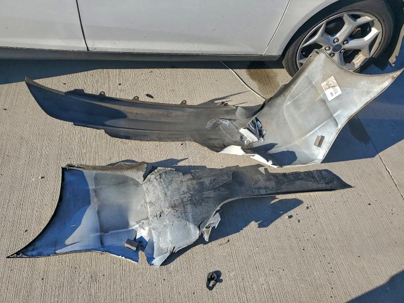 Фото 12 - TOYOTA COROLLA