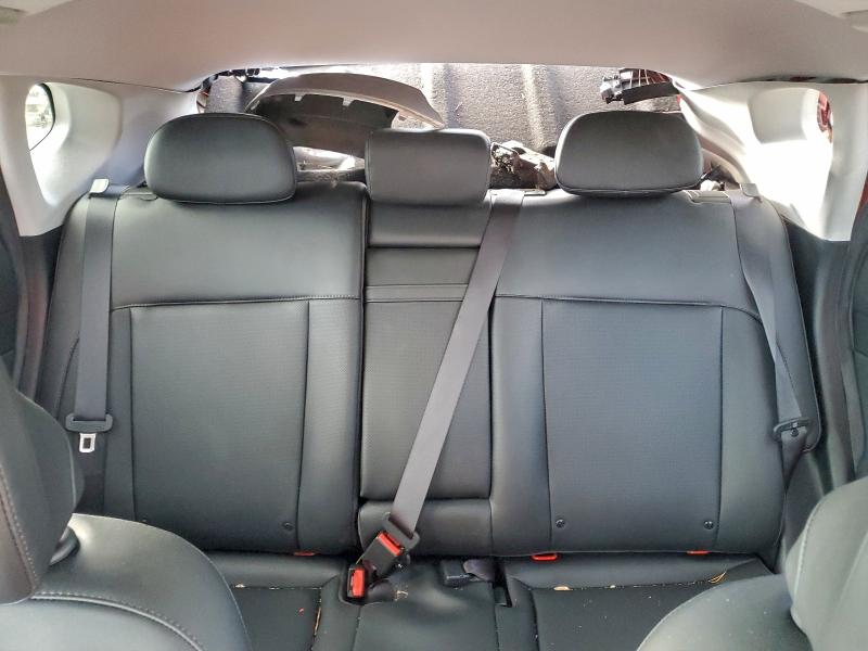 Фото 10 - HYUNDAI KONA