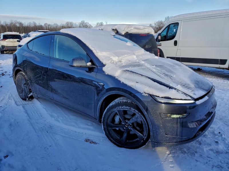 Фото 4 - TESLA MODEL Y