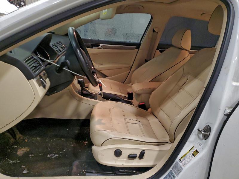 Фото 7 - VOLKSWAGEN PASSAT