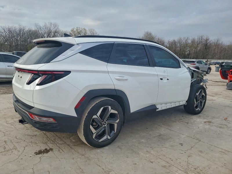 Фото 3 - HYUNDAI TUCSON