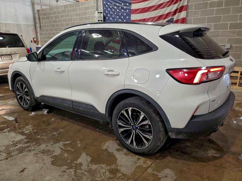 Фото 2 - FORD ESCAPE