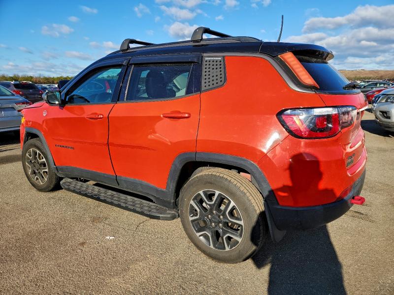 Фото 2 - JEEP COMPASS
