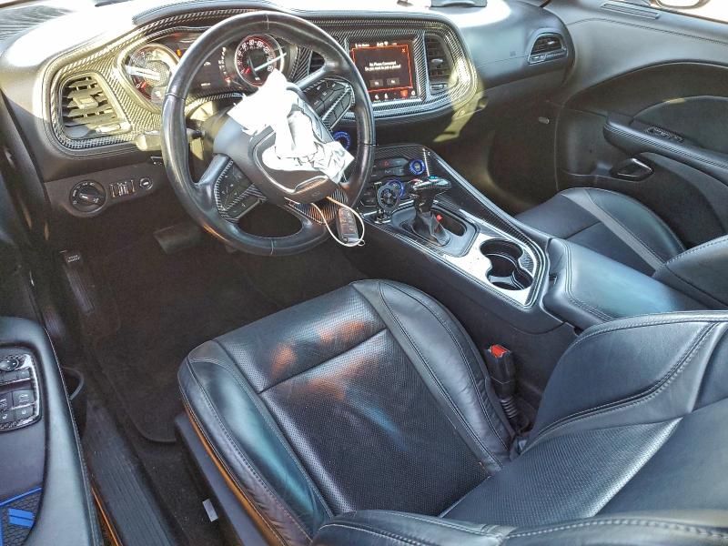 Фото 8 - DODGE CHALLENGER