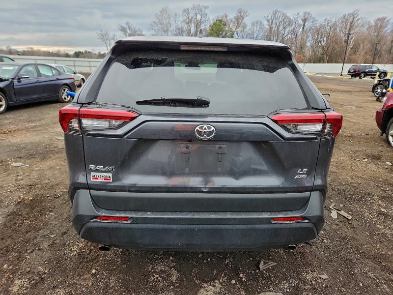 Фото 6 - TOYOTA RAV4