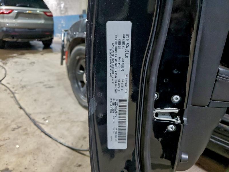 Фото 12 - DODGE CHARGER