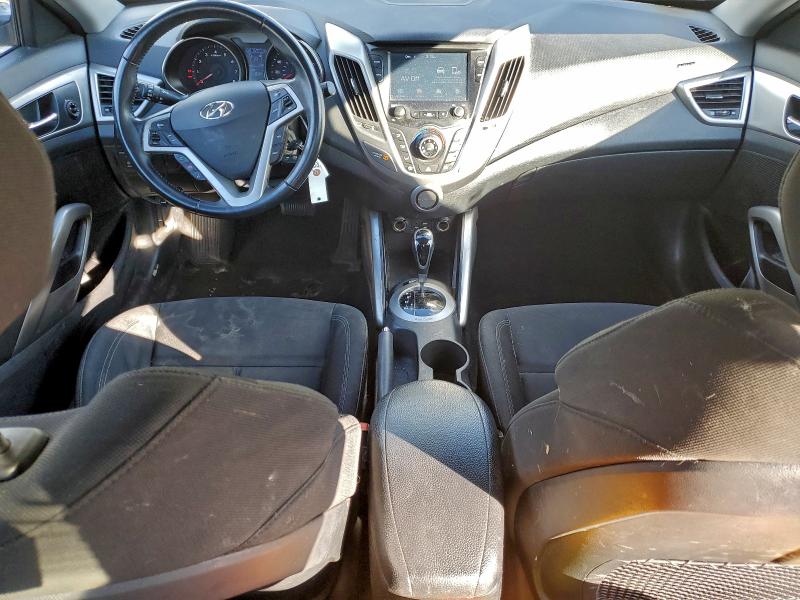 Фото 8 - HYUNDAI VELOSTER