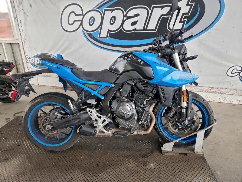 SUZUKI GSX800 R 2023