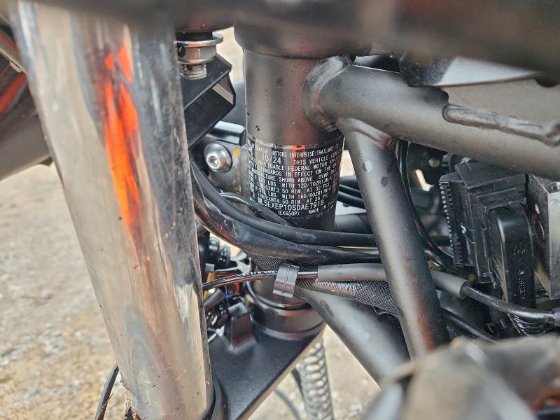 KAWASAKI EX650 P 2025