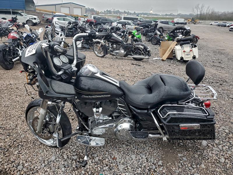 HARLEY-DAVIDSON FLTRU ROAD 2012