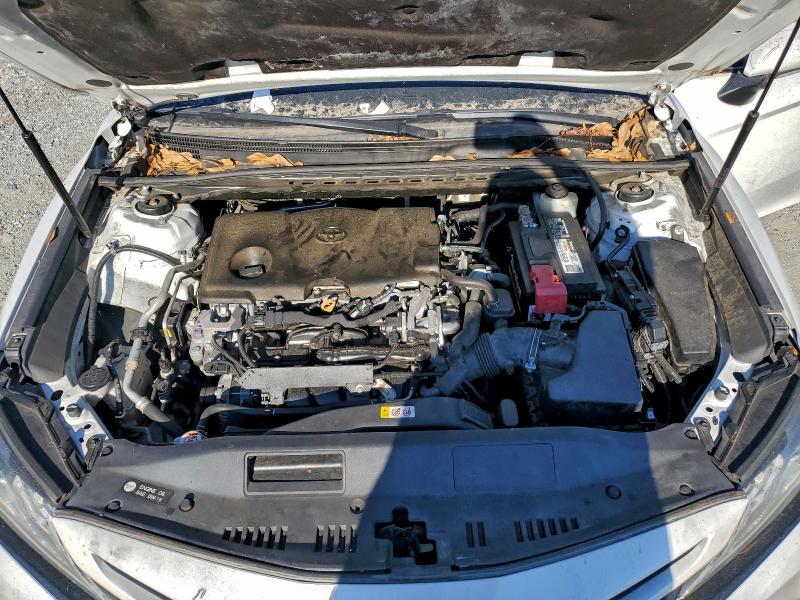 Фото 11 - TOYOTA CAMRY