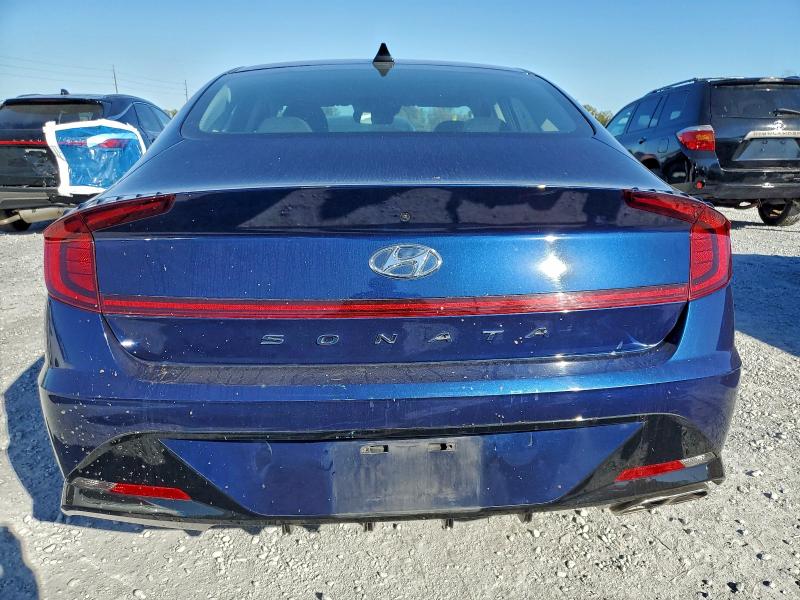 Фото 6 - HYUNDAI SONATA