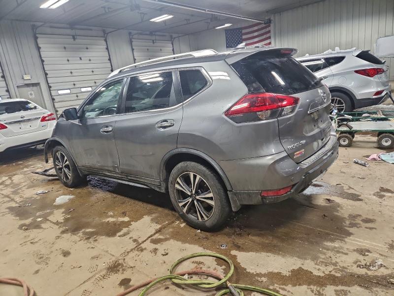 Фото 2 - NISSAN ROGUE