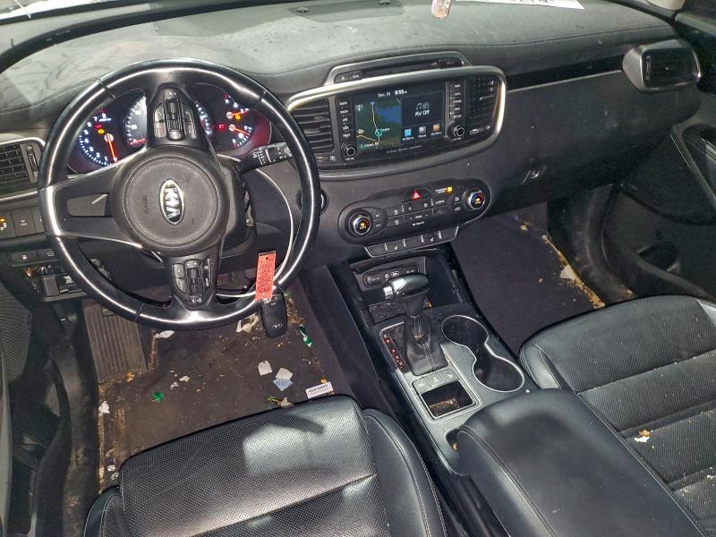 Фото 8 - KIA SORENTO