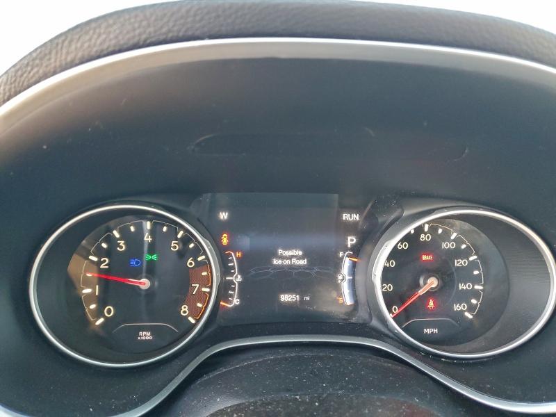 Фото 9 - JEEP COMPASS