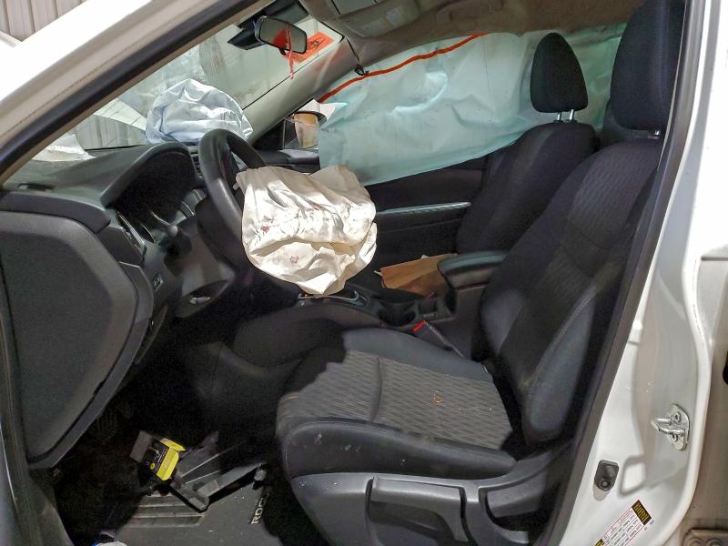 Фото 7 - NISSAN ROGUE