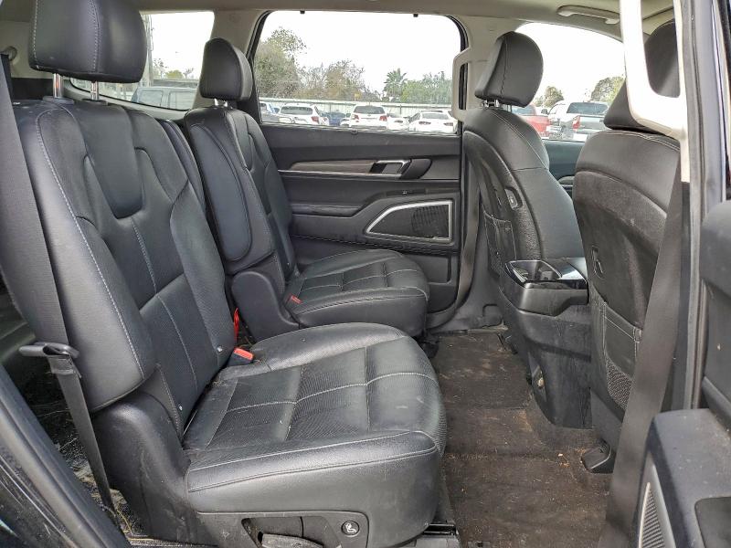 Фото 10 - KIA TELLURIDE