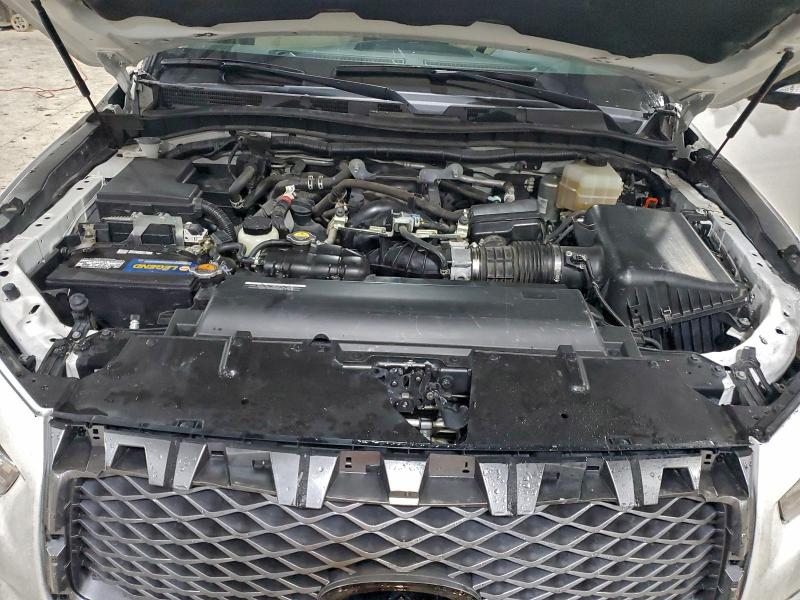 Фото 12 - INFINITI QX80