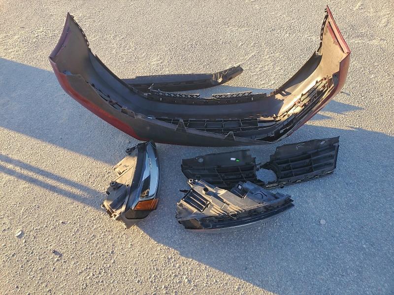 Фото 12 - VOLKSWAGEN JETTA