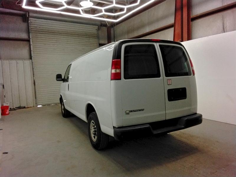 Фото 2 - CHEVROLET EXPRESS