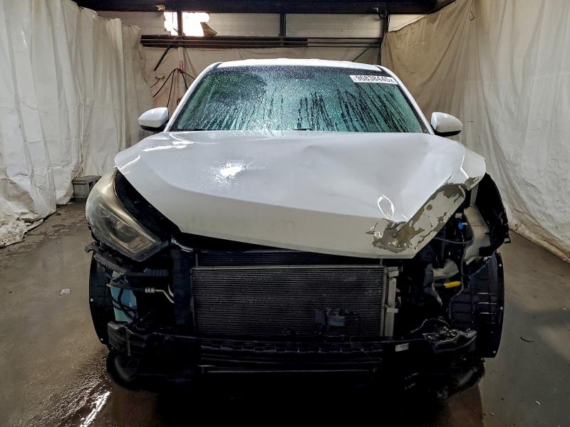 Фото 5 - HYUNDAI TUCSON