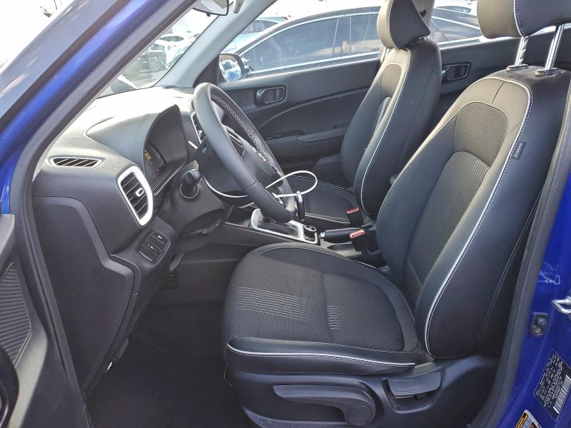 Фото 7 - HYUNDAI VENUE