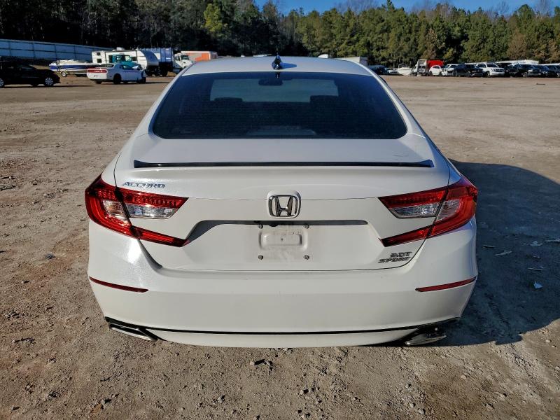 Фото 6 - HONDA ACCORD