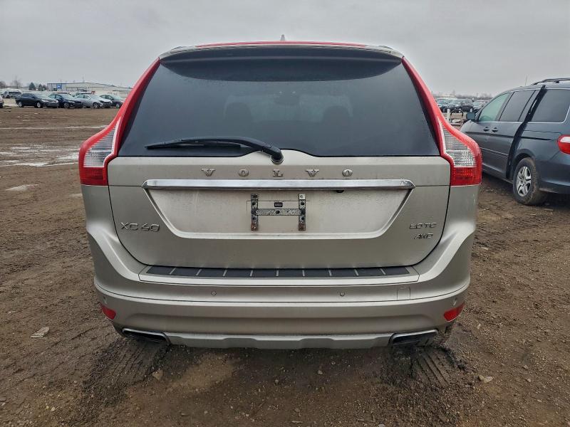 Фото 6 - VOLVO XC60