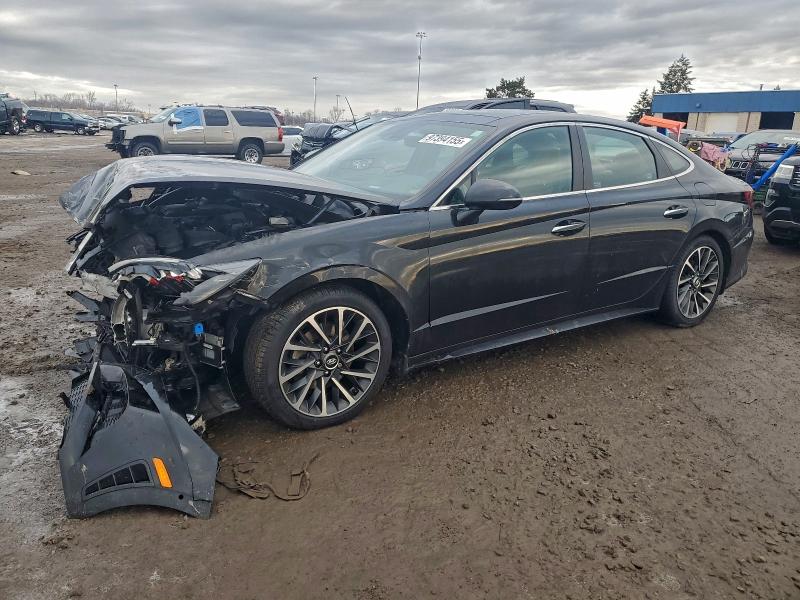 Фото 1 - HYUNDAI SONATA