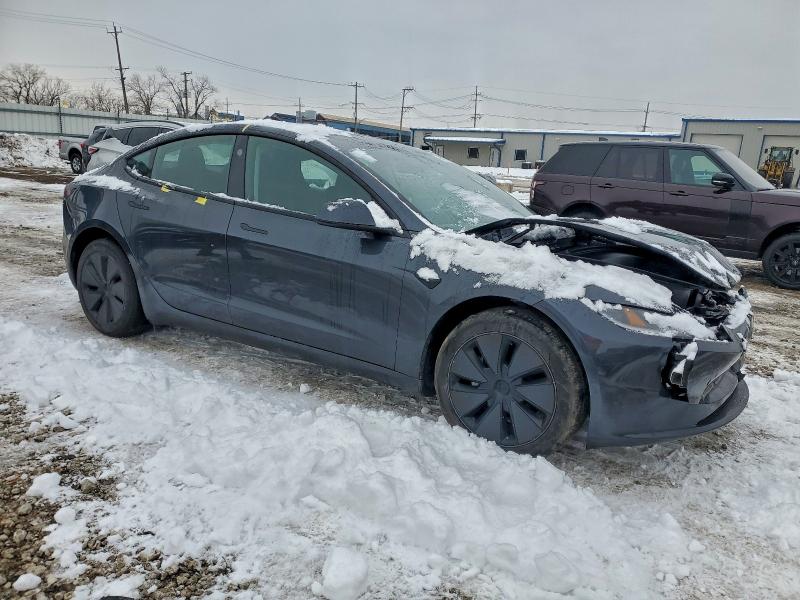 Фото 4 - TESLA MODEL 3