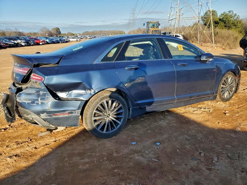 Фото 3 - LINCOLN MKZ